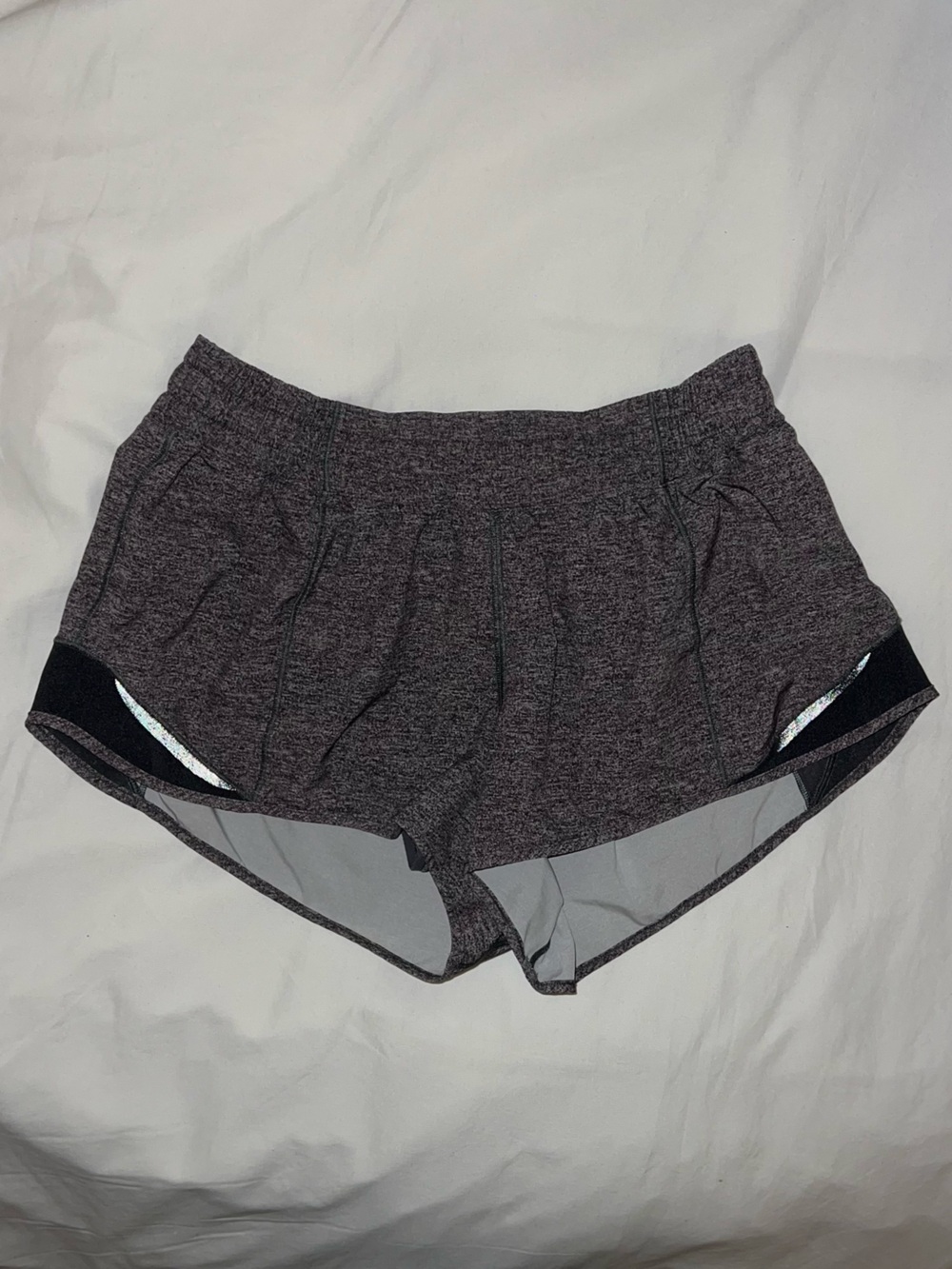 Lululemon Hotty Hot Low Rise 2.5” shorts in grey